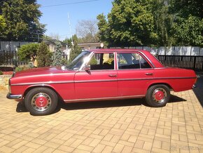 Mercedes Benz W 115 200D, a Mercedes Benz W115 2,3brnzin - 5