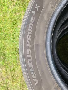 Hankook 215/65R17 - 5