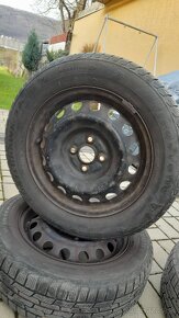 Predám kolesá 175/65 R15 84T a puklice Toyota - 5