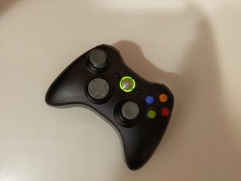 Microsoft Xbox 360 Elite - 5