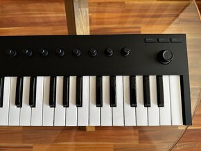 Native Instruments Komplete Kontrol S32 - 5