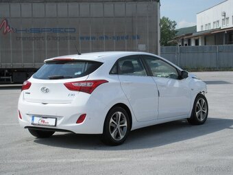 Hyundai i30 1.6 CRDi DOHC 16V Comfort - 5