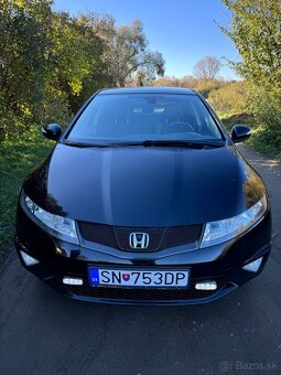 Honda Civic 1.8 VTEC GT 103 kW 6MT - 5