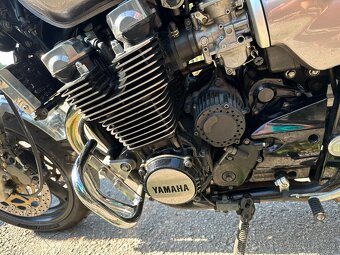 Yamaha XJR 1200 - 5