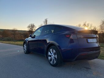 Tesla Model Y AWD Long Range - 5