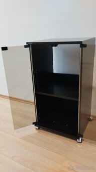 Predám midi hifi rack Sanyo - 5