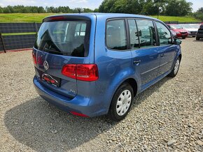 Volkswagen Touran 1.6 TDI 77KW  7 Miestne - 5