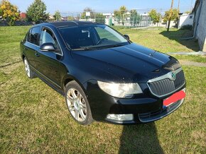 Škoda Superb.2.  3,6. V6 Benzín+LPG 191 kW  RV 2010 - 5