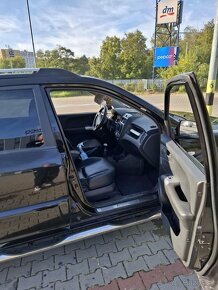 Predám KIA SPORTAGE 2.0 CRDTI - 5