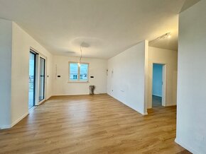 Na predaj 4 izbový penthouse v SOHO - 5