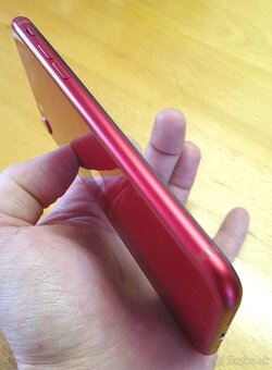 iPhone SE 2022 red 64GB 98% baterka max zachovalý - 5