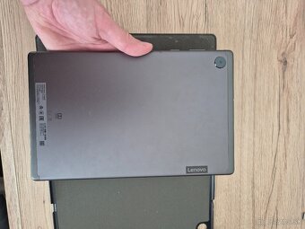 Lenovo tablet M10 plus - 5