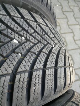 Zimne pneu. Semperit 205/50 r17 - 5