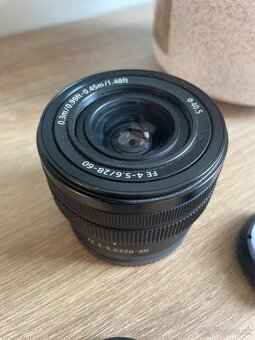 Sony FE 28-60 mm f/4-5.6 - 5