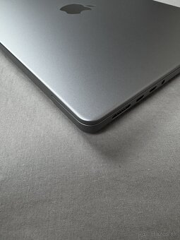 MacBook Pro 14” M2 Space Grey - 5