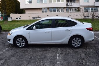 Opel Astra sedan benzín + LPG (fabrické) - 5