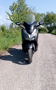 Honda Forza 300 - 5