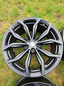 Disky originál BMW X3 X4 G01 G02 - 5x112 R20 - 5