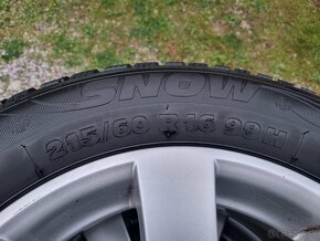 ===215/60 R16===Zimné Nové - 5