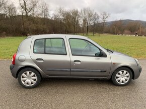 Renault clio - 5