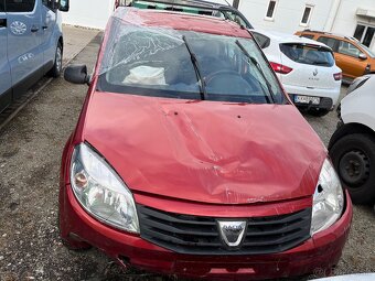 Dacia sandero 1,4 - 5