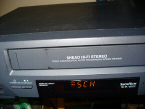 VHS videorekordér SEG- 6 head-hifi stereo - 5