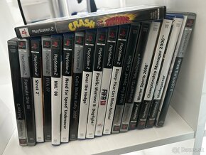 Playstation 2 - 5