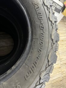 BFGoodrich All Terrain T/A KO2 285/70 R17 - 5