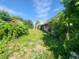 Rodinný dom + hospodárska budova + garáž + letná kuchyňa - 5