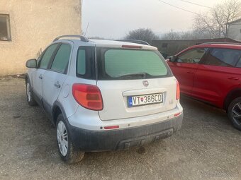 Fiat Sedici bendzin - 5