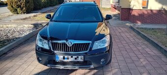 Škoda octavia 2.0TDI 4x4 Scout - 5