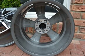 5x112 R17 Hlinikove disky original Mercedes C-class W205 - 5