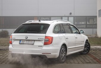 Škoda Superb Combi 1.6 TDI CR DPF Ambition - 5