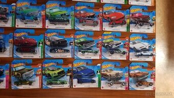 Predám set modelov Hot Wheels main line (30ks) - 5