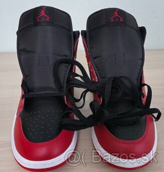 Air Jordan 1 Mid Gym Red Black White (2024) - 5