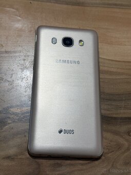 Predám Samsung Galaxy j3 2016 16GB Gold známky používania - 5