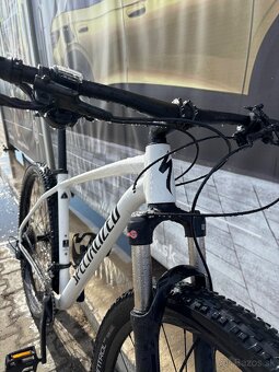 Specialized Rockhopper Expert 2018 - 5