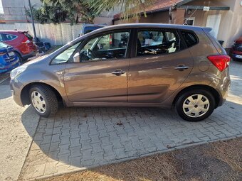 Hyundai ix20 1.4 DOHC CVVT 16V M5 Comfort 90k (benzín) - 5