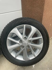 5x114,3 r16 originál Alu disky Toyota + zimné pneu 205/55/16 - 5