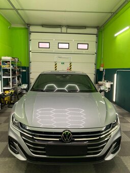 Volkswagen Arteon 2.0 TDI R-Line DSG 2021 - 5