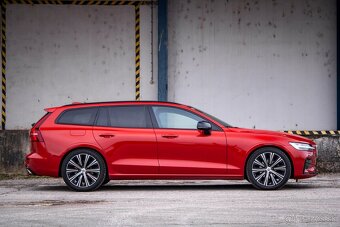 Volvo V60 D3 R-Design 6MT - 5