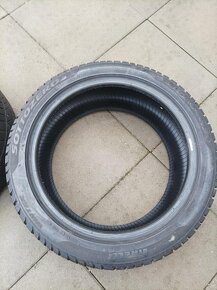 Predám zimné pneumatiky 245/45 R19 RUN FLAT - 5