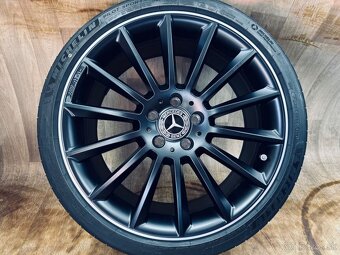 Originál letní kolesa Mercedes CLA 35 AMG R19 - 5