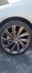 Škoda Turbine 5x112 R18 7.5J ET51 - 5