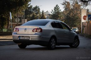 Volkswagen Passat 1.9 TDI Comfortline - 5