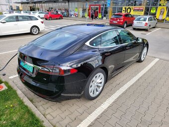 Tesla S 75, 2017 facelift - 5