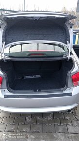 10% ZLAVA z ceny..Honda City 1,4 - 5