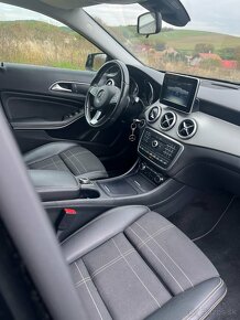 Mercedes GLA trieda 220d 4MATIC A/T - 5