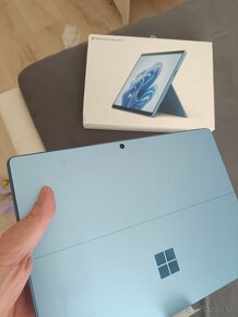 Microsoft Surface Pro 9 - 5