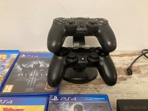 Predam Playstation 4 slim 500 GB - 5